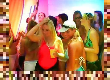 Bouncing boobs are sexy at a bikini party