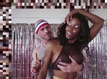 Crazy Disco Dicking with black babe Mya Mays