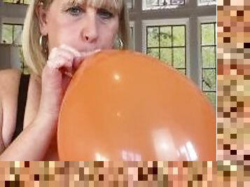 Big Tit Mature Stepmom enjoys some Balloon Busting Fun