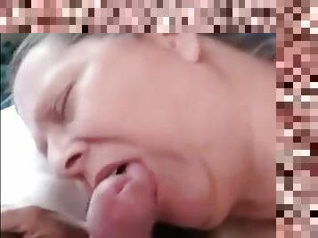 Big horny granny sucking dick to drink cum