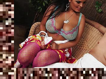 Mature Latina vixen Jaylene Rio missionary fucked and rides dick