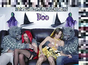 Bailey Base and Dani Blu celebrate Halloween with a fourway bang