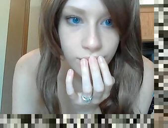Truly perfect teen tits in webcam porn