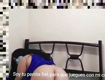 Me pongo cachonda, cuando veo porno, entonces me masturbo y meto mis dedos en mi culo.