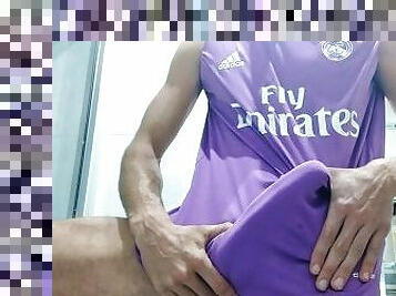 ????????El Semen Chorreo por mi Brazo Venoso Pensando en su Amigo Despues del Entrenamiento?