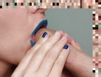 Close up Blowjob, Blue lips