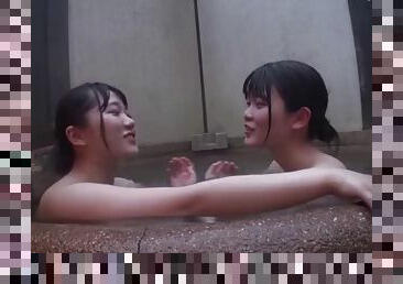 asiatique, baignade, étudiante, amateur, lesbienne, ados, japonais, couple, baisers, collège