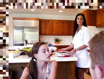 Horny MILF India Summer drops on her knees to blow with Kacy Lane